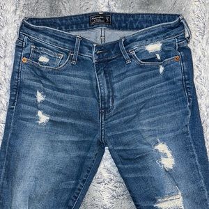 Abercrombie & Fitch, Harper Super Skinny jeans
